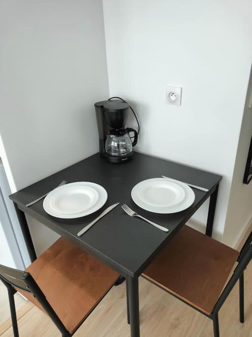Apartamento Studio Paris Sud A Cote Du Metro Villejuif Exterior foto