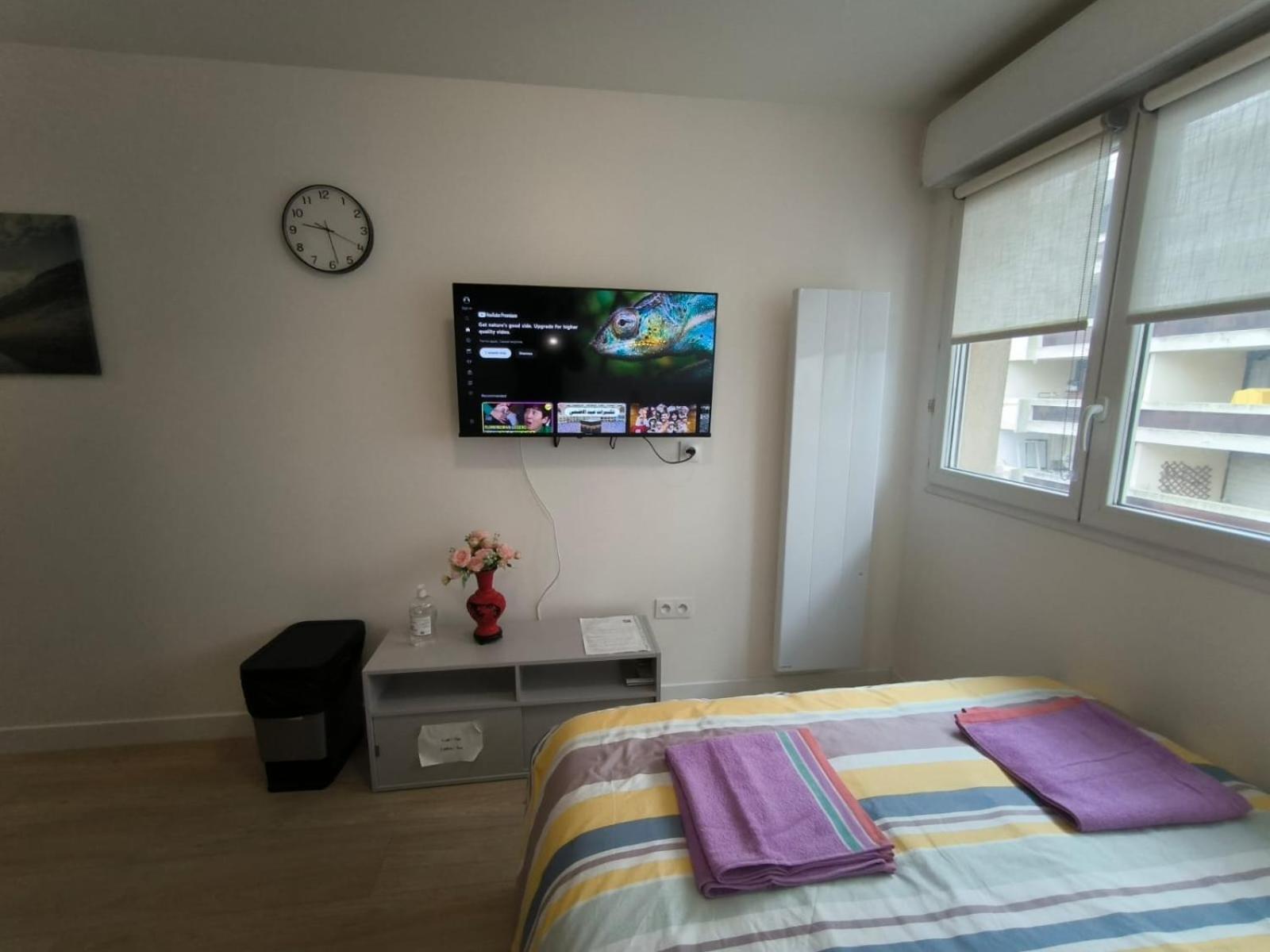 Apartamento Studio Paris Sud A Cote Du Metro Villejuif Exterior foto